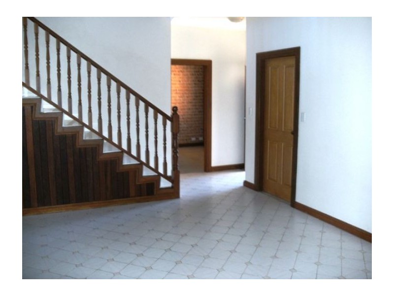 6 Hepburn Ave, North Rocks NSW 2151