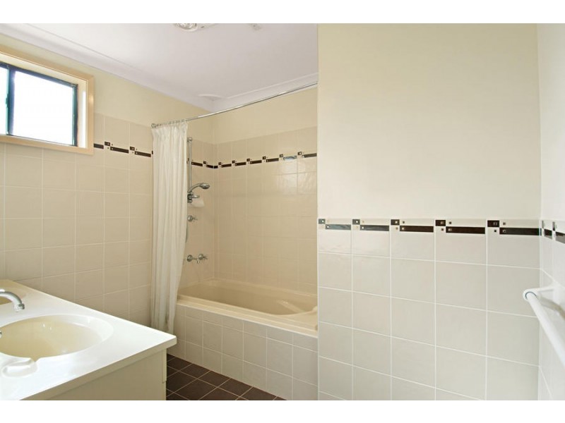 16  Woodbury Street, North Rocks NSW 2151