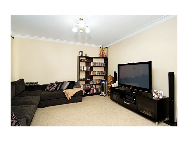 2a Glenayr Grove, West Pennant Hills NSW 2125