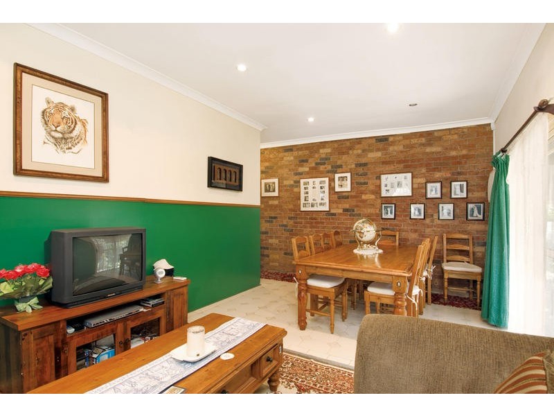 2 Cross St, Baulkham Hills NSW 2153