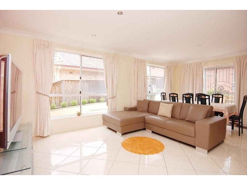 11 Cherryhaven Way, Cherrybrook NSW 2126