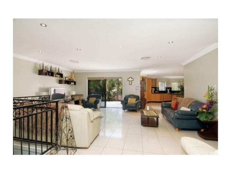 38 Becky Avenue, North Rocks NSW 2151
