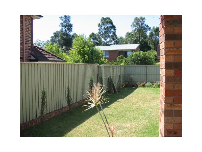 18 Kingussie Ave, Castle Hill NSW 2154