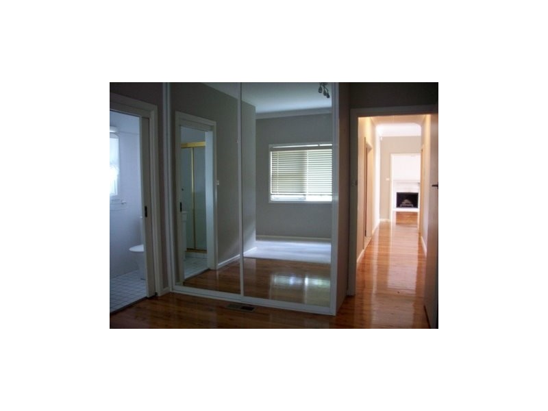 18A Mill Rd, Glenhaven NSW 2156