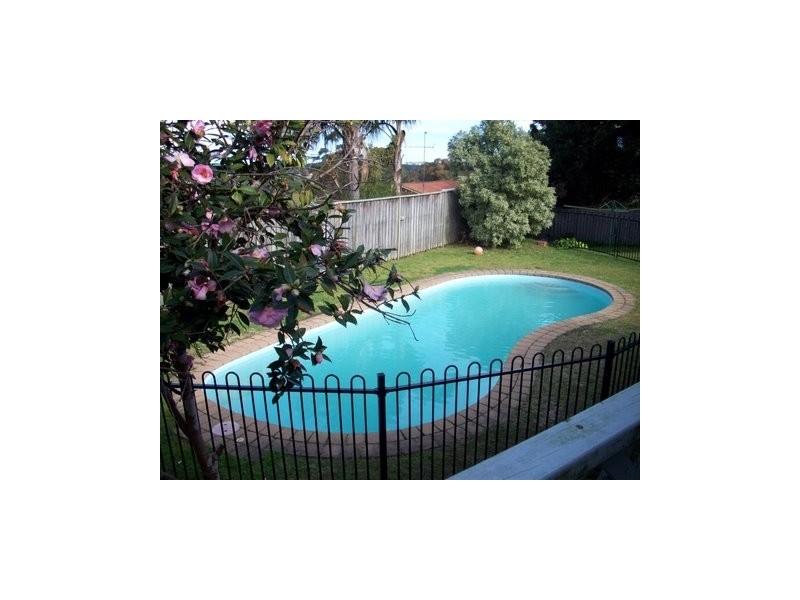 18A Mill Rd, Glenhaven NSW 2156