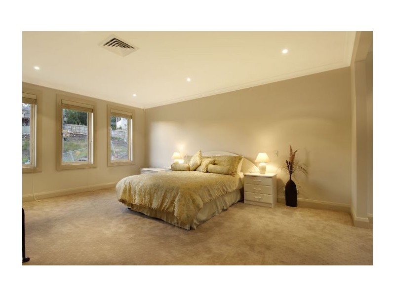 5 Janette Place, Castle Hill NSW 2154