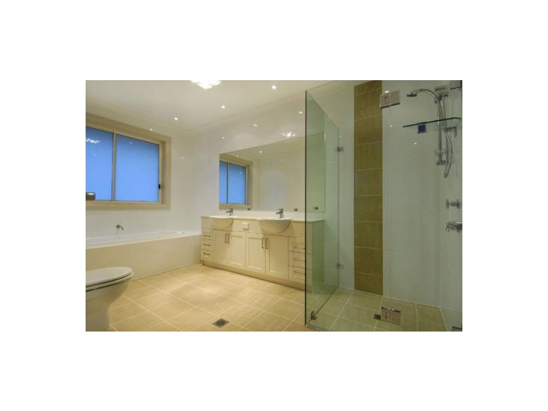 5 Janette Place, Castle Hill NSW 2154