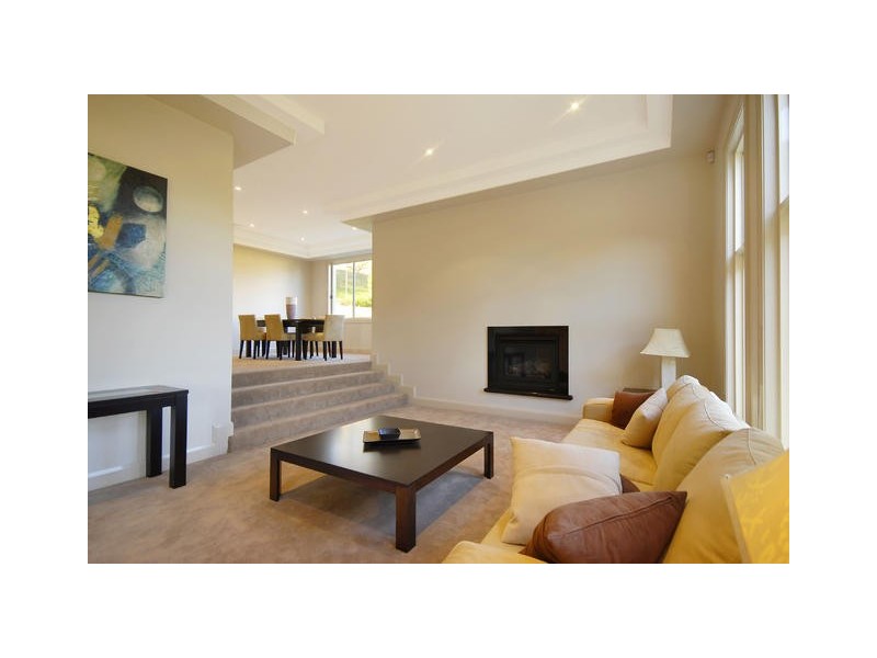 7 Doris Hirst Place, West Pennant Hills NSW 2125