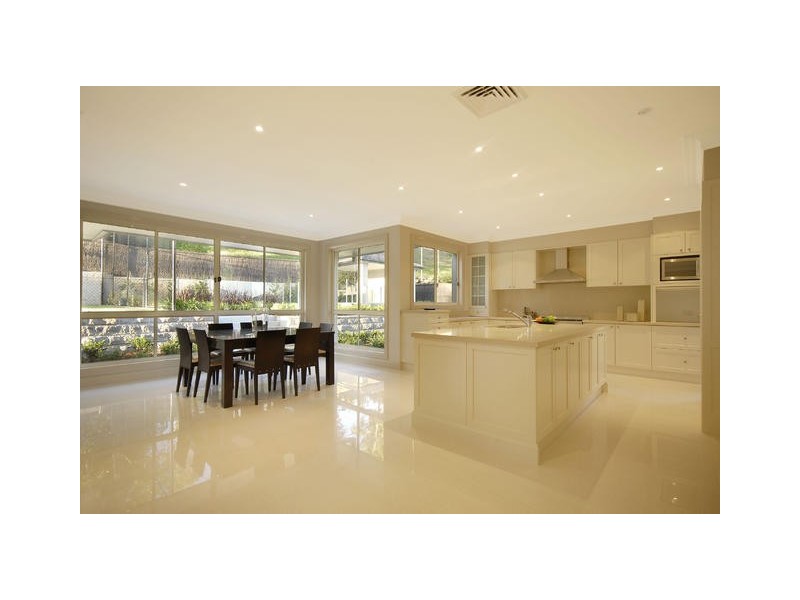 7 Doris Hirst Place, West Pennant Hills NSW 2125