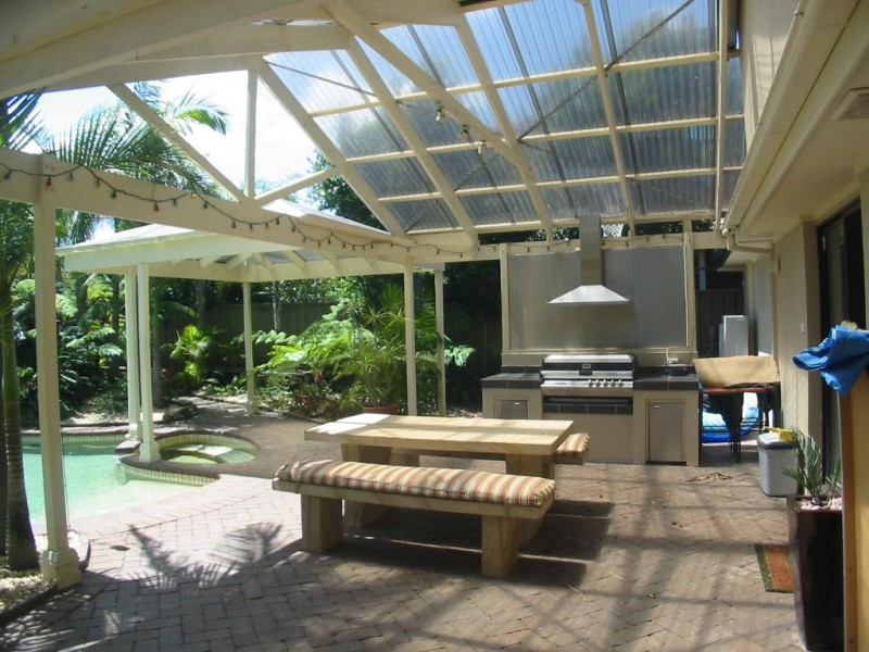 4 Alana Dr, West Pennant Hills NSW 2125