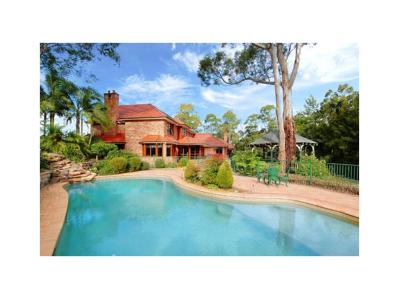 36 Larissa Avenue, West Pennant Hills NSW 2125