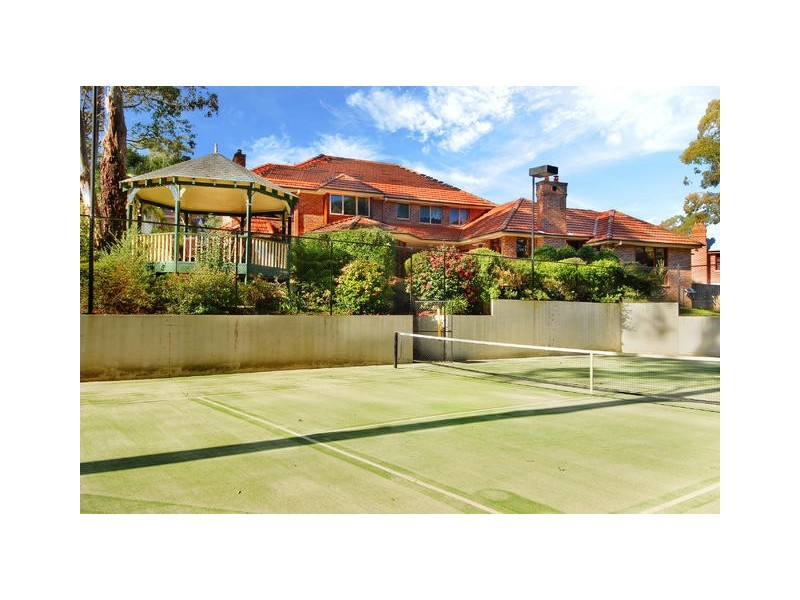 36 Larissa Avenue, West Pennant Hills NSW 2125