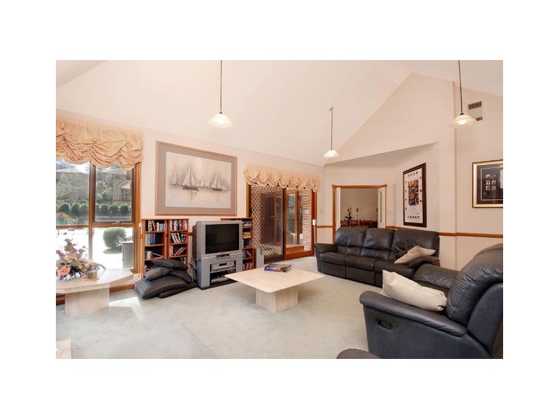 36 Larissa Avenue, West Pennant Hills NSW 2125