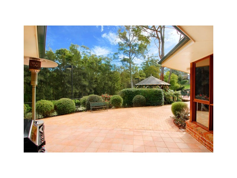 36 Larissa Avenue, West Pennant Hills NSW 2125