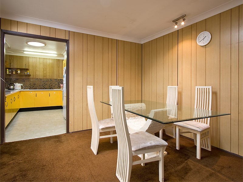 12 Raine Ave, North Rocks NSW 2151