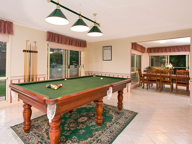 4 McBurney Place, Baulkham Hills NSW 2153