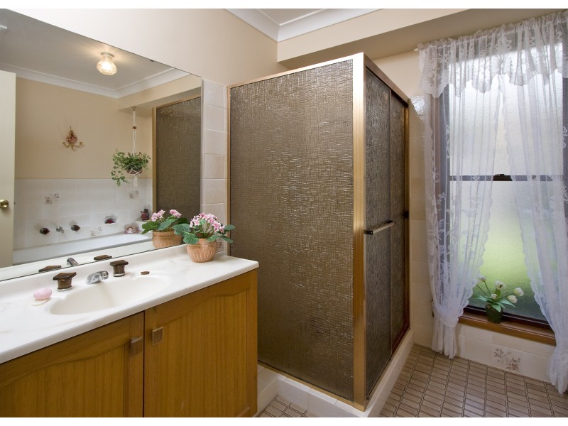 2 Blackwattle Place, Cherrybrook NSW 2126