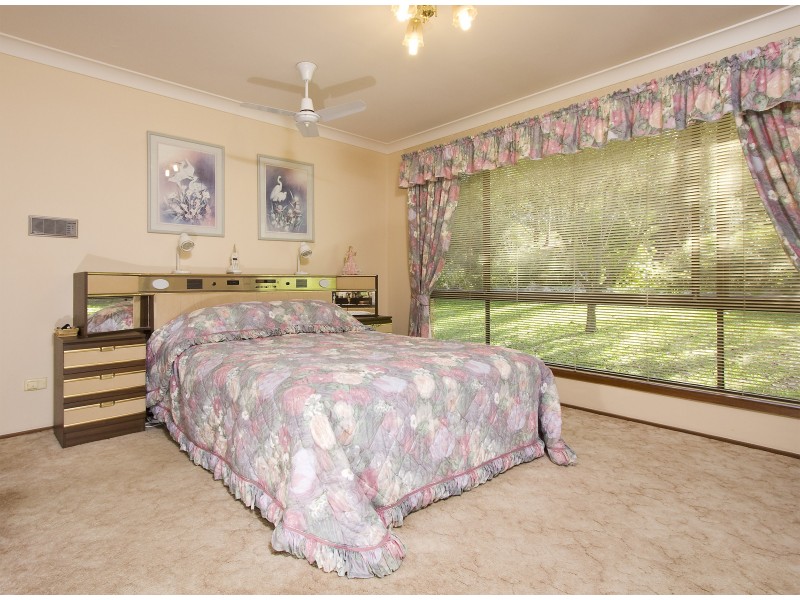 2 Blackwattle Place, Cherrybrook NSW 2126