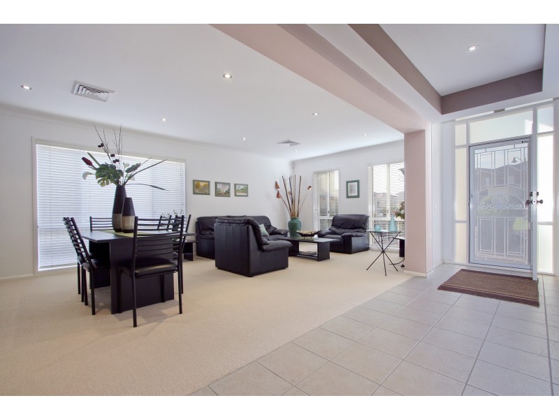 17 Drysdale Circuit, Beaumont Hills NSW 2155