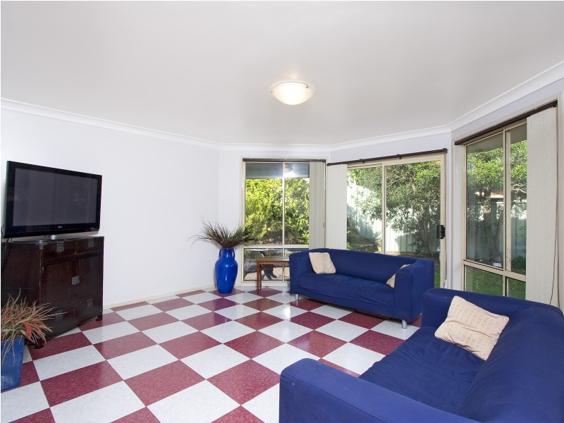 11 David Road, Castle Hill NSW 2154