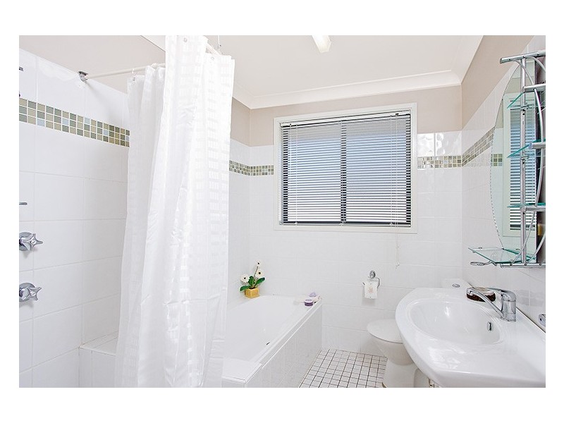 16 Battlement Crescent, Castle Hill NSW 2154