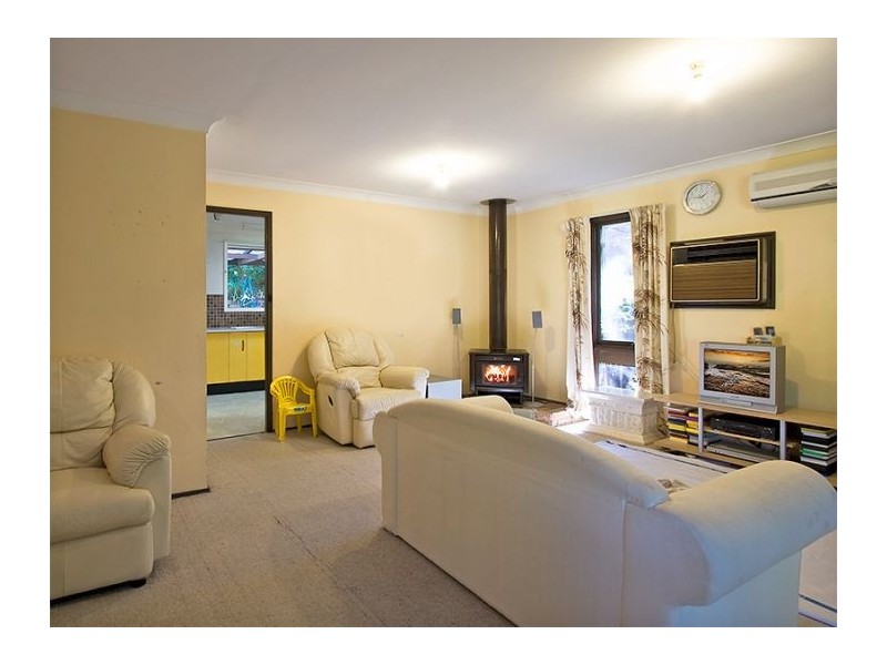 12 Raine Avenue, North Rocks NSW 2151