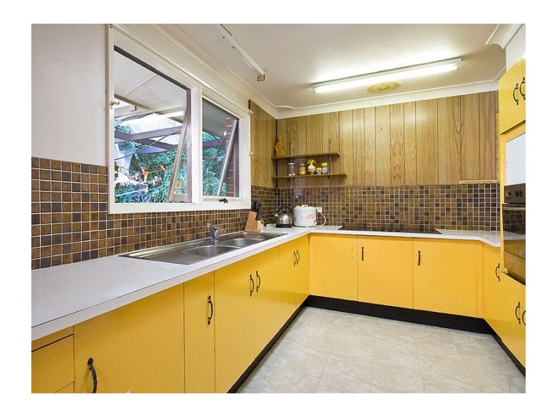 12 Raine Avenue, North Rocks NSW 2151