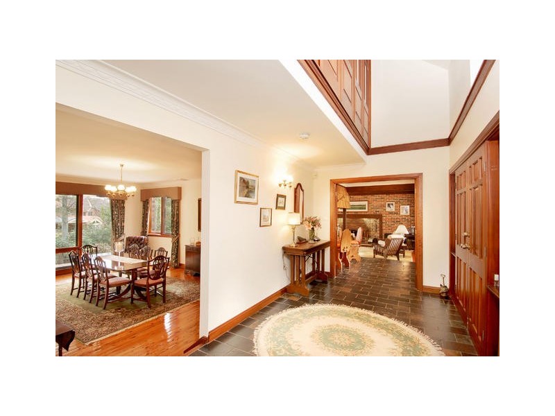 6 Corella Crt, West Pennant Hills NSW 2125