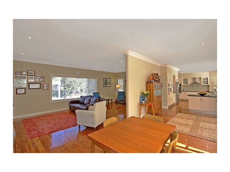 2 Jadchalm Street, West Pennant Hills NSW 2125