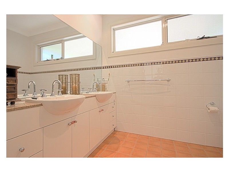 2 Jadchalm Street, West Pennant Hills NSW 2125