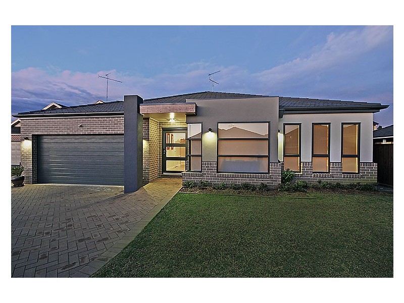 6 Gipps Place, Beaumont Hills NSW 2155