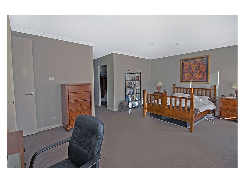 6 Gipps Place, Beaumont Hills NSW 2155