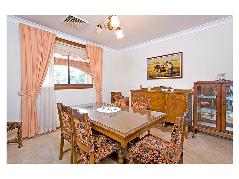 6 Swan Place, Pennant Hills NSW 2120