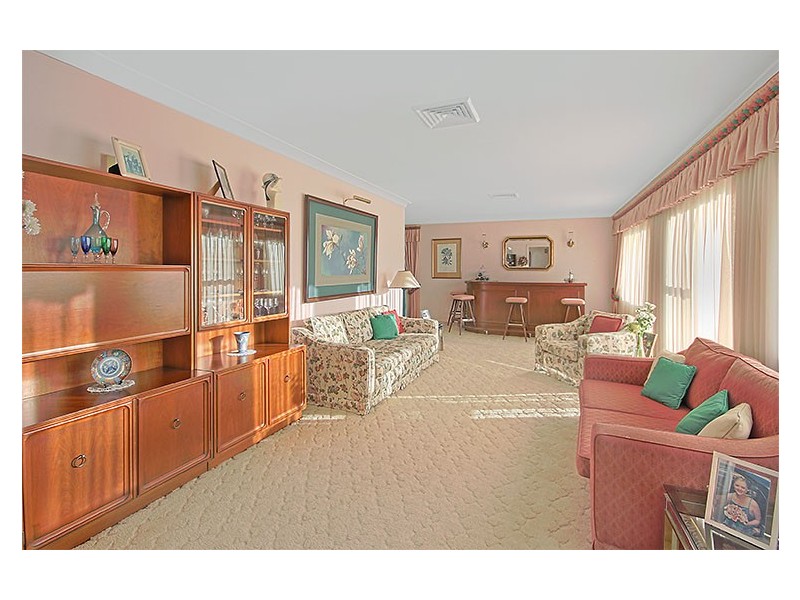 24 Woodbury Street, North Rocks NSW 2151