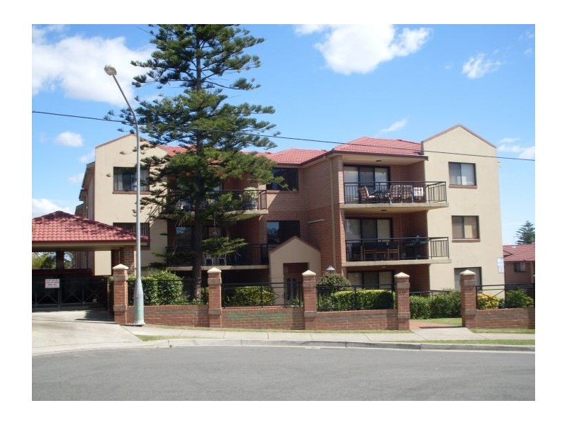 25/49 Dobson Crescent, Baulkham Hills NSW 2153