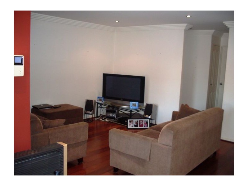 25/49 Dobson Crescent, Baulkham Hills NSW 2153
