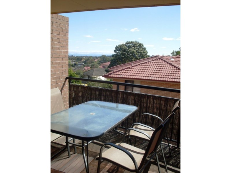 25/49 Dobson Crescent, Baulkham Hills NSW 2153
