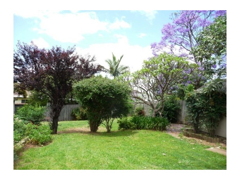16 Charles Street, Baulkham Hills NSW 2153