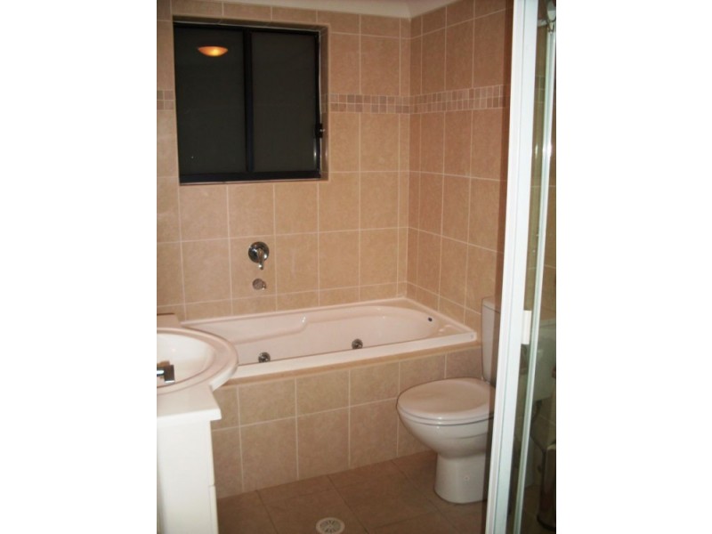 5/15-19 Hume Avenue, Castle Hill NSW 2154