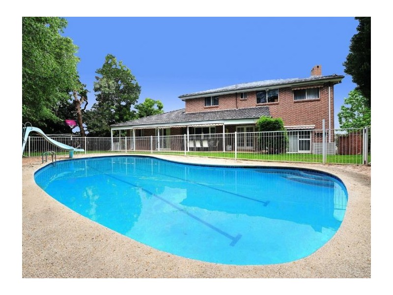 27 Mountain View Crescent, West Pennant Hills NSW 2125