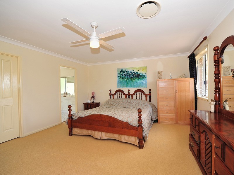 15 Caber Close, Dural NSW 2158