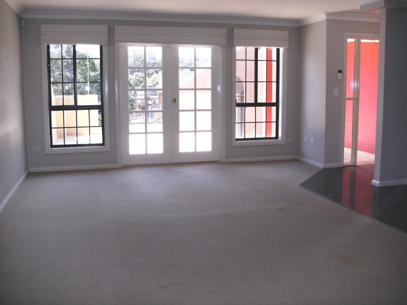 28 Peartree Cct, West Pennant Hills NSW 2125