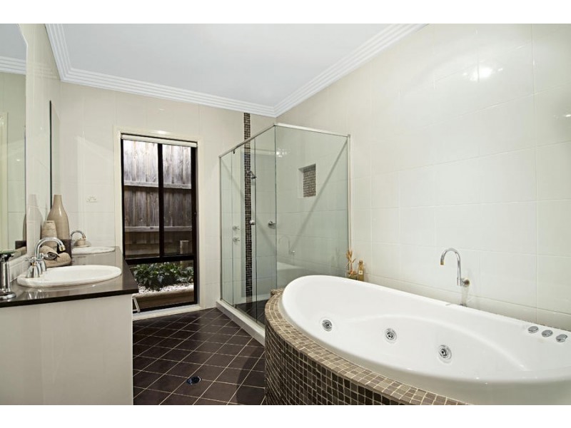 34 Balfour Avenue, Beaumont Hills NSW 2155