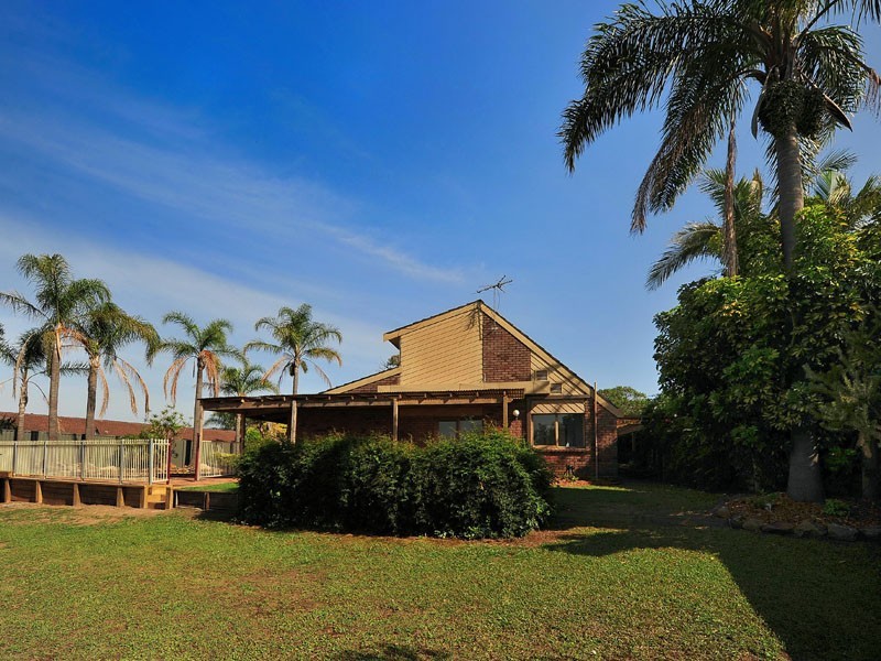 27 Gordonia Grove, Baulkham Hills NSW 2153