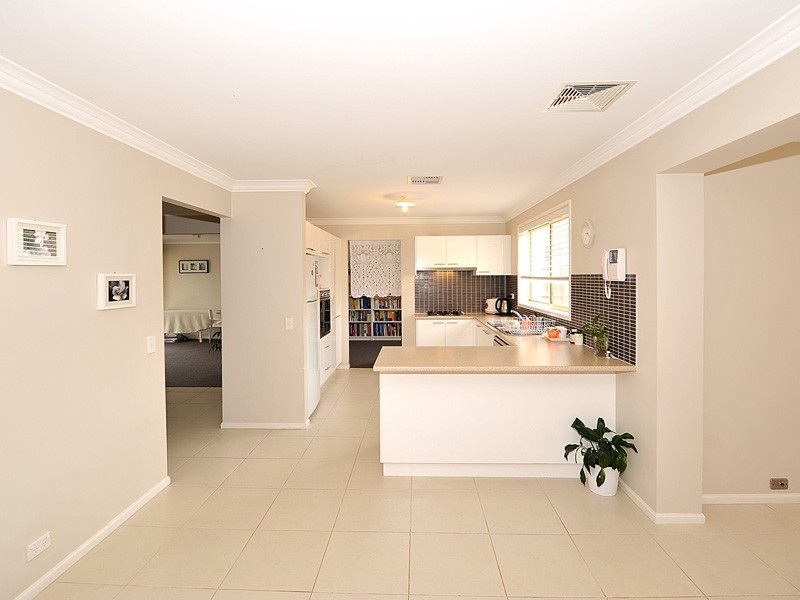 14 Compass Avenue, Beaumont Hills NSW 2155