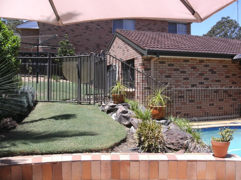 4 Cragside Close, Glenhaven NSW 2156