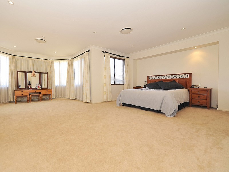 Castle Hill NSW 2154