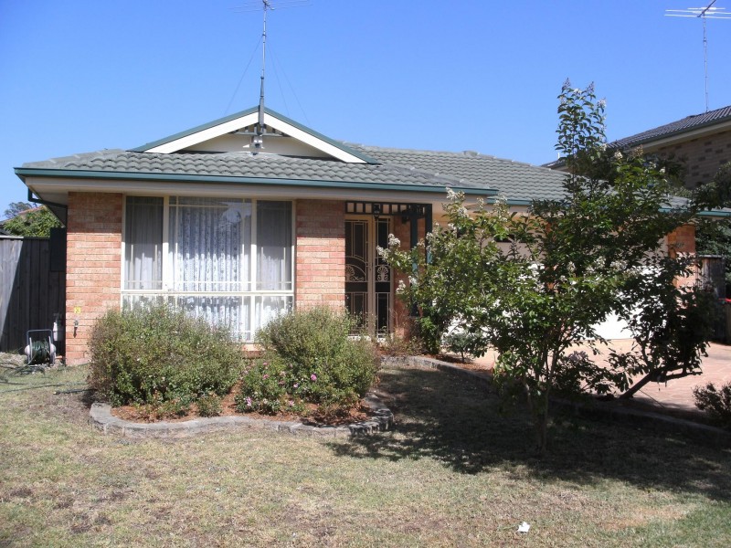5 Paperbark Crescent, Beaumont Hills NSW 2155