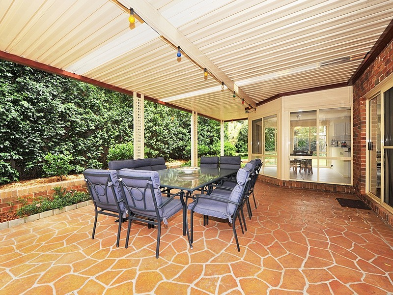 19 Hadlow Close, Beaumont Hills NSW 2155