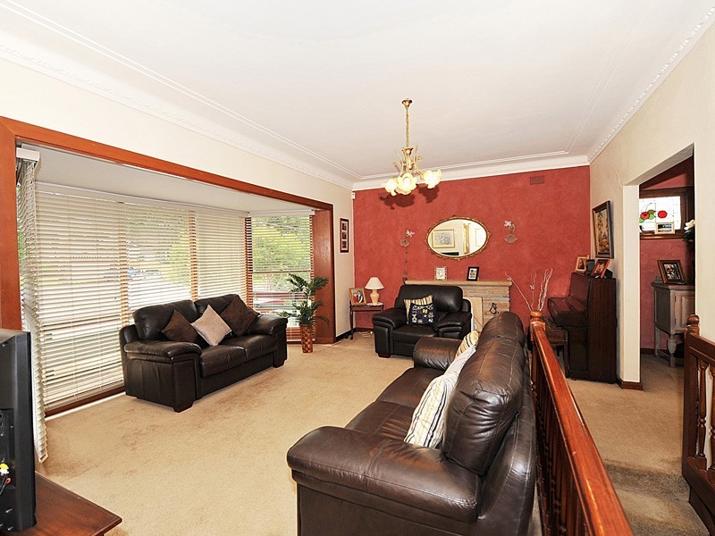 23 Boyd Ave, West Pennant Hills NSW 2125